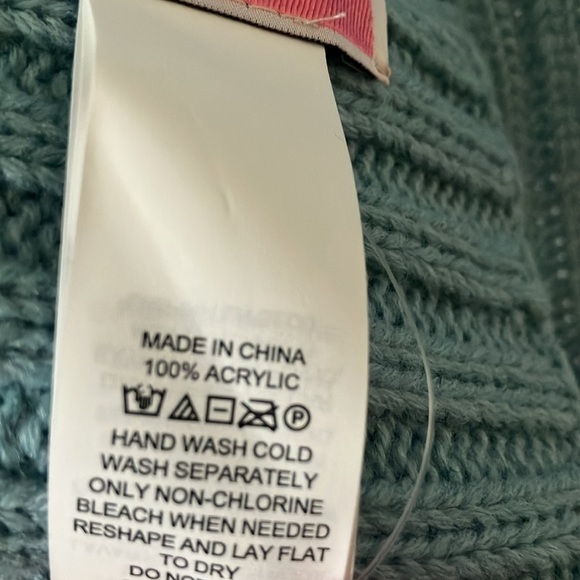 Kate Spade: Sky Blue Cable Knit Scarf - Picture 5 of 16